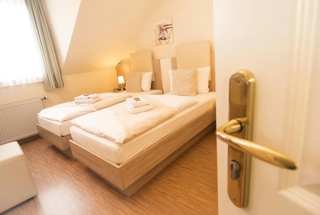 Hotel Carlton Mayfair Dusseldorf